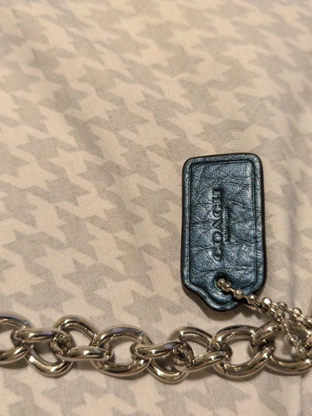 ✨ Coach Quinn Metallic Blue Pebbled Leather Crossbody Bag ✨